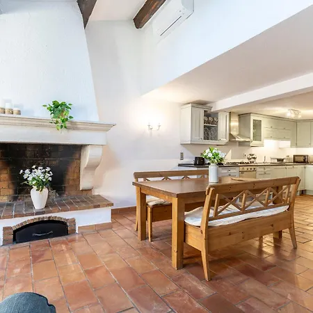 Appartement T3 Vieil Antibes–plage Remparts à Pied Antibes