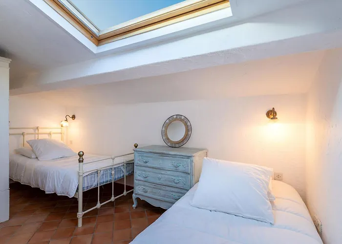 La Perle Du Vieil Antibes, Plage, Remparts A Pied Apartment Antibes